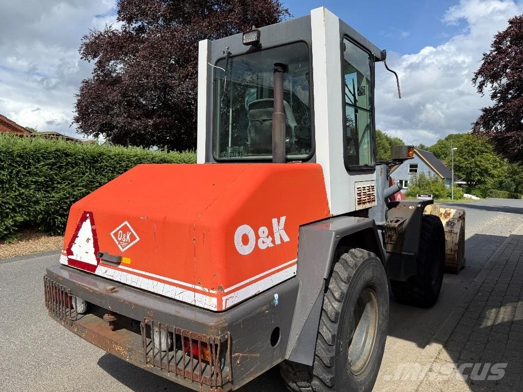 O&K L 6 Incarcator pe pneuri