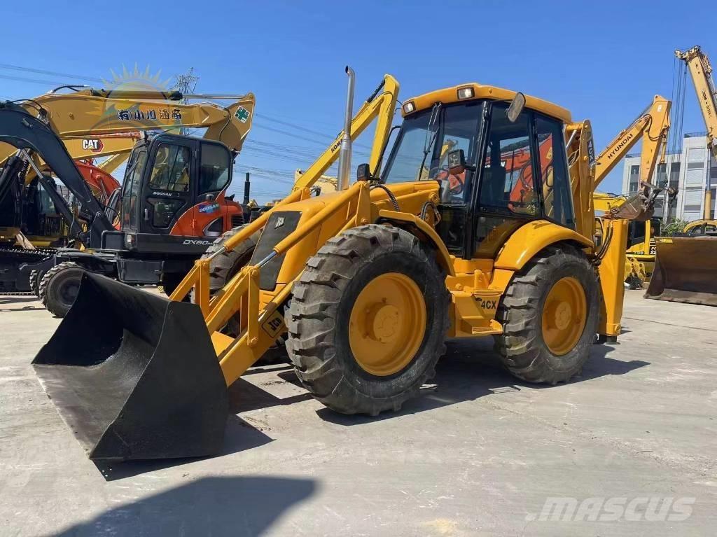 JCB 4 CX Buldoexcavatoare