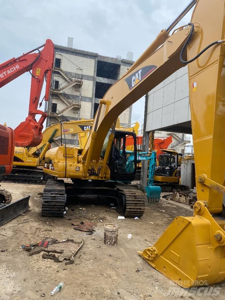 CAT 320 C L Excavatoare pe șenile
