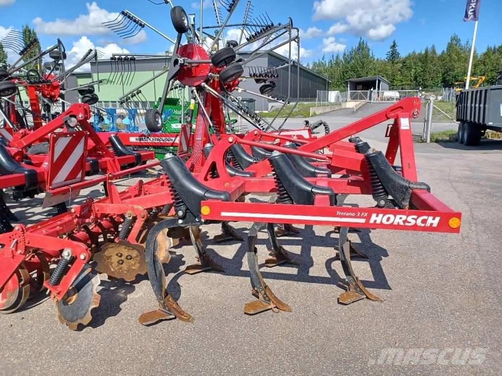 Horsch Terrano 3 FX Cultivatoare