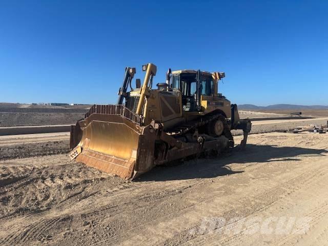 CAT D 8 T Buldozere pe senile