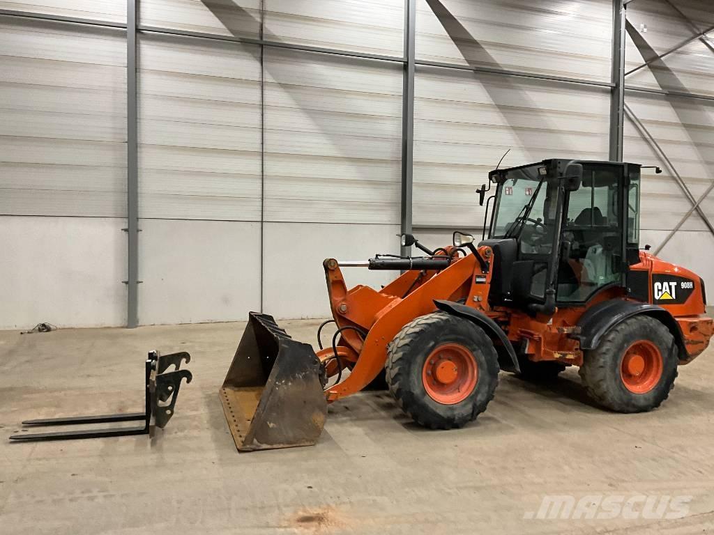 CAT 908 H Incarcator pe pneuri