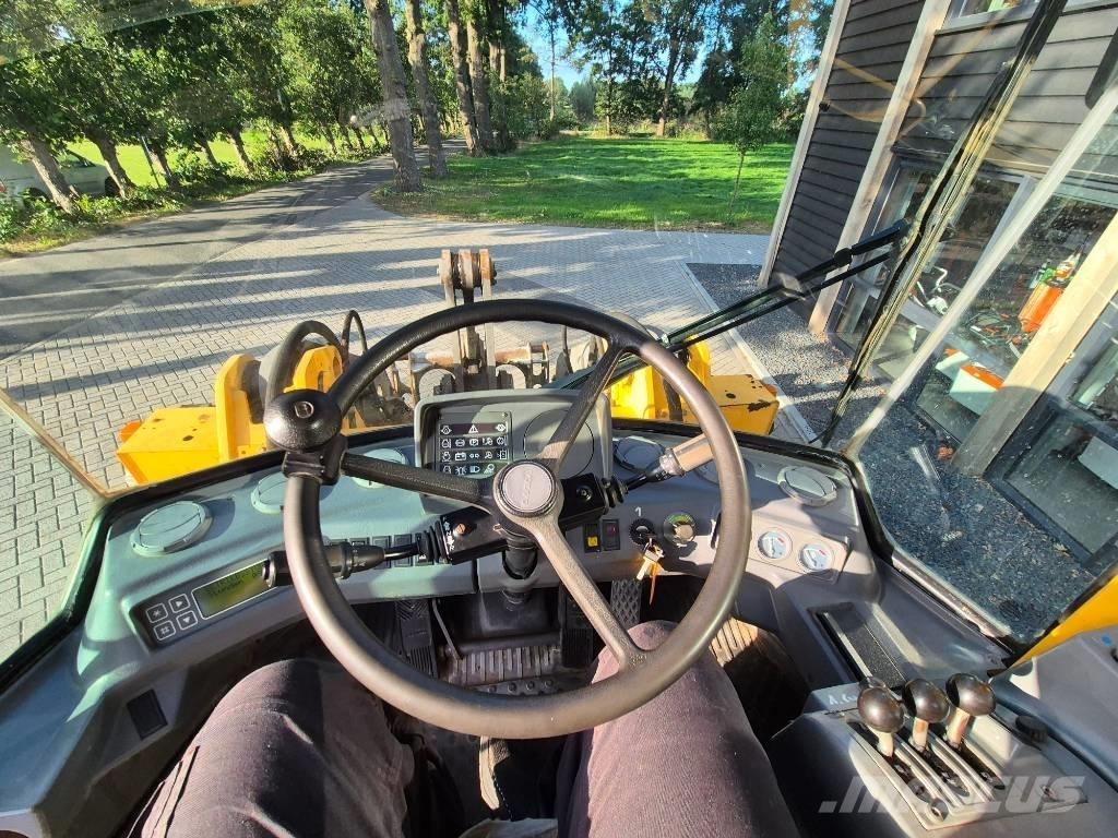 Volvo L 70 C Incarcator pe pneuri