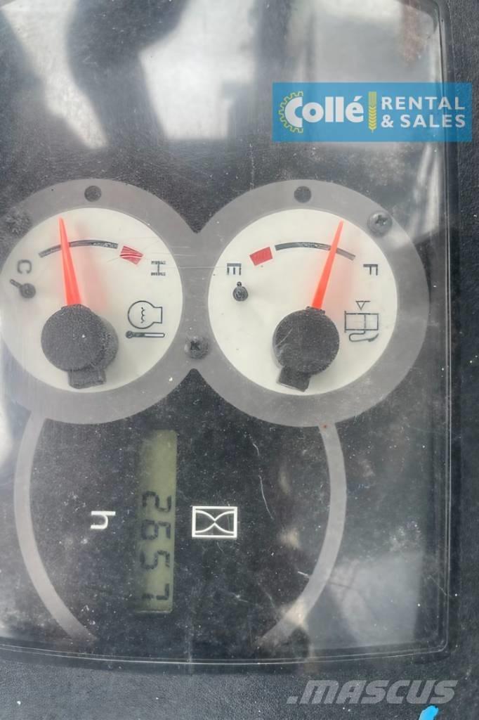 Maeda LC383M-5 | 2016 Mini macarale