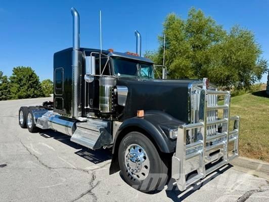 Kenworth W 900 Autotractoare
