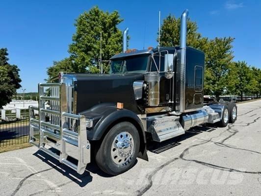 Kenworth W 900 Autotractoare