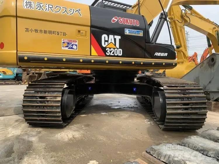 CAT 320 D Excavatoare pe șenile
