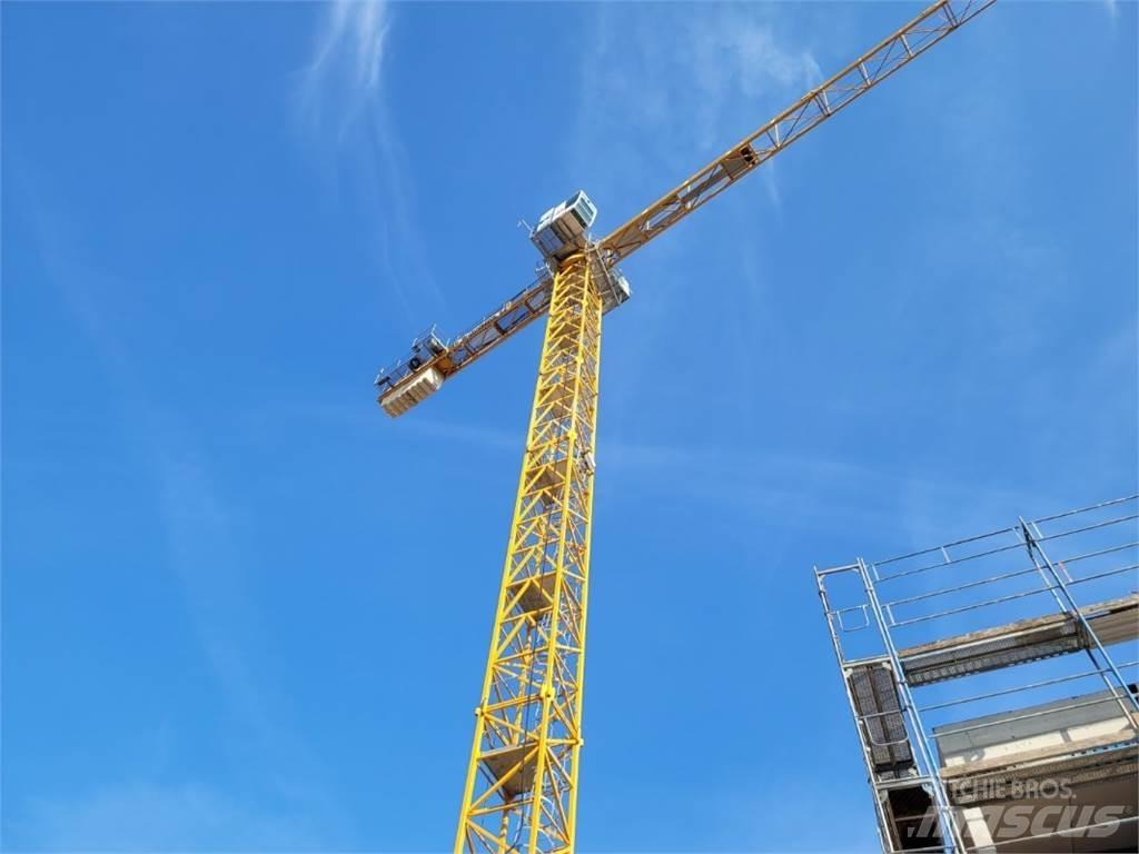Liebherr 150EC-B Macarale turn