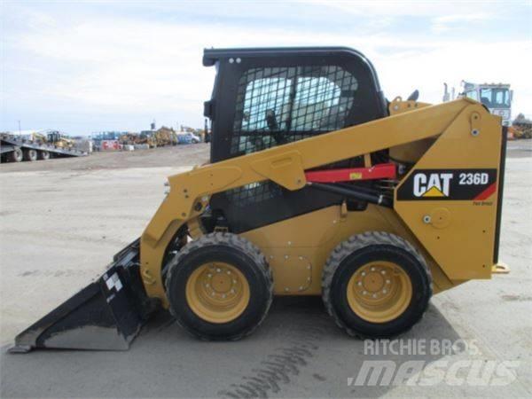 CAT 236 D Mini incarcator
