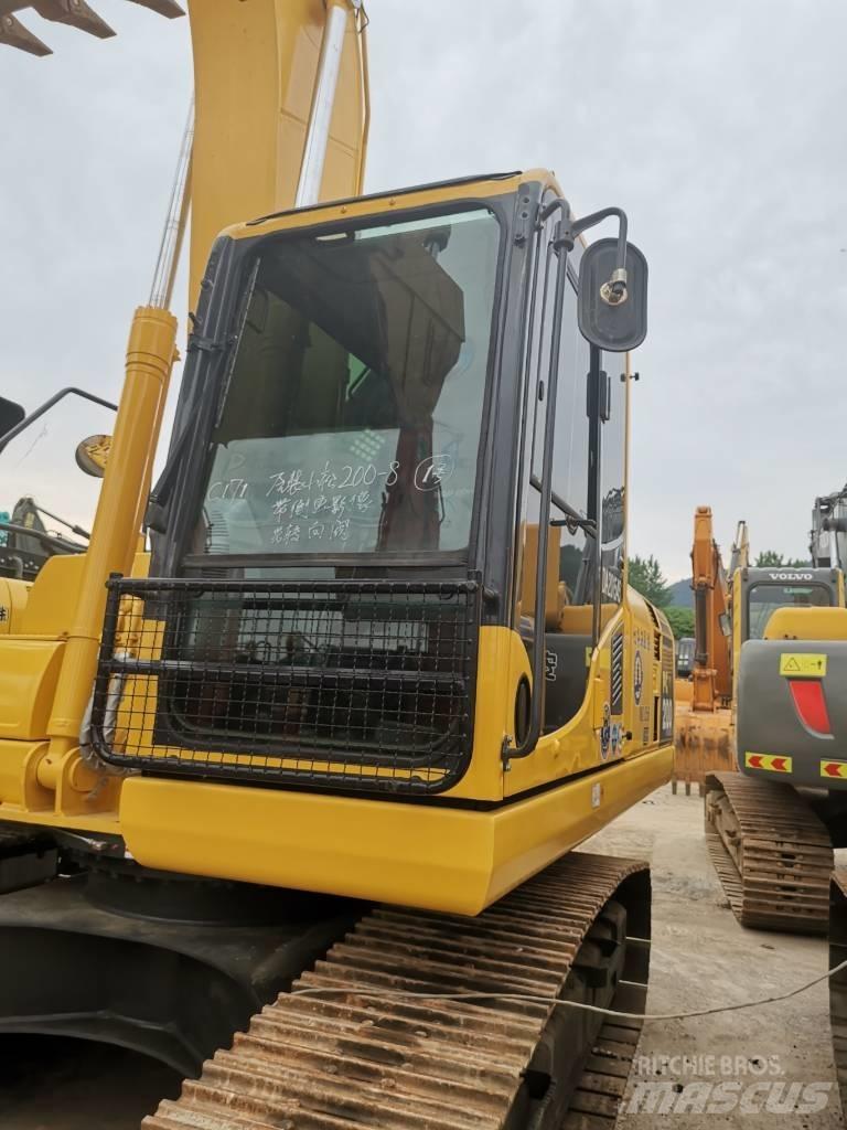 Komatsu PC 200 LC-8 Excavatoare pe șenile
