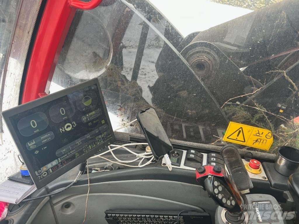 Komatsu 951 Combine forestiere