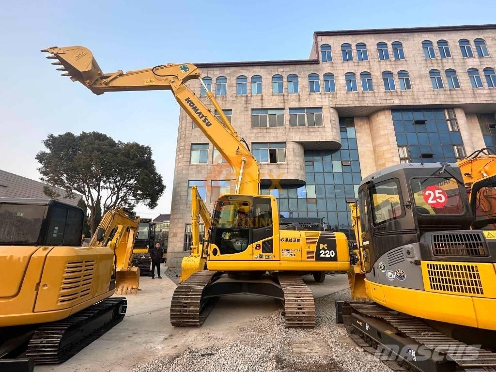 Komatsu PC 220-8 Excavatoare pe șenile
