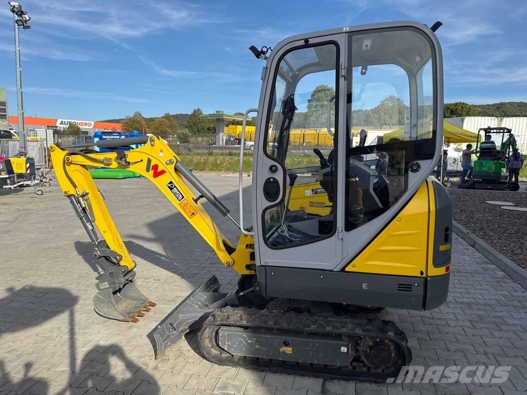 Wacker Neuson ET16 Excavatoare pe șenile

