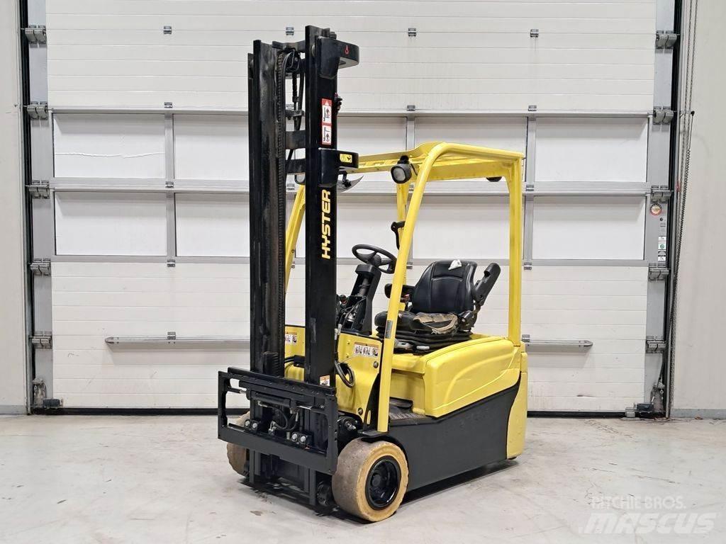 Hyster J2.0XNT-640 Stivuitor electric