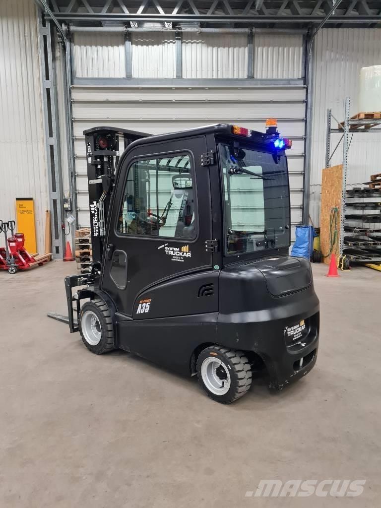 Hangcha CPD35-AC4 Stivuitor electric