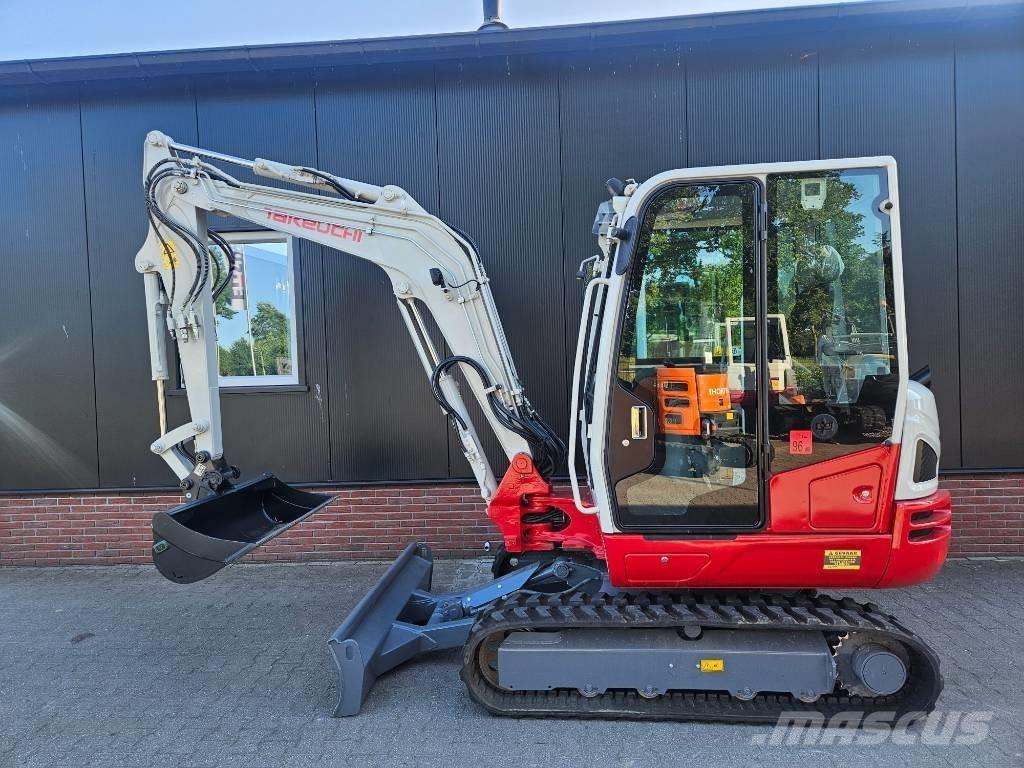 Takeuchi TB 240 Mini excavatoare < 7t