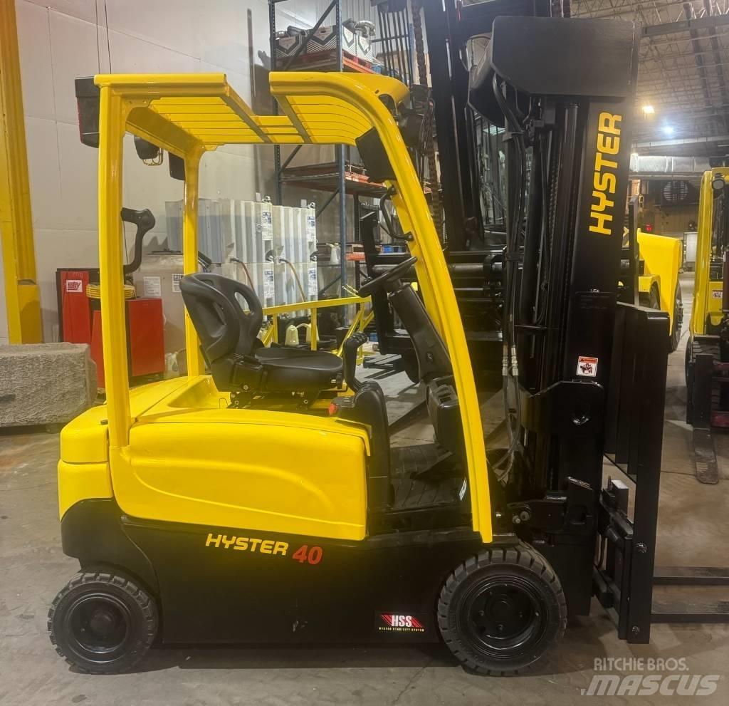 Hyster J40XN Stivuitor electric