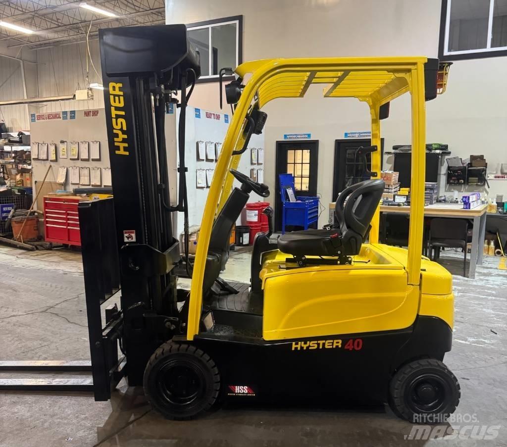 Hyster J40XN Stivuitor electric