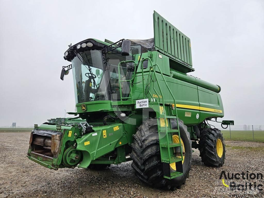 John Deere S 690 i Combine de secerat
