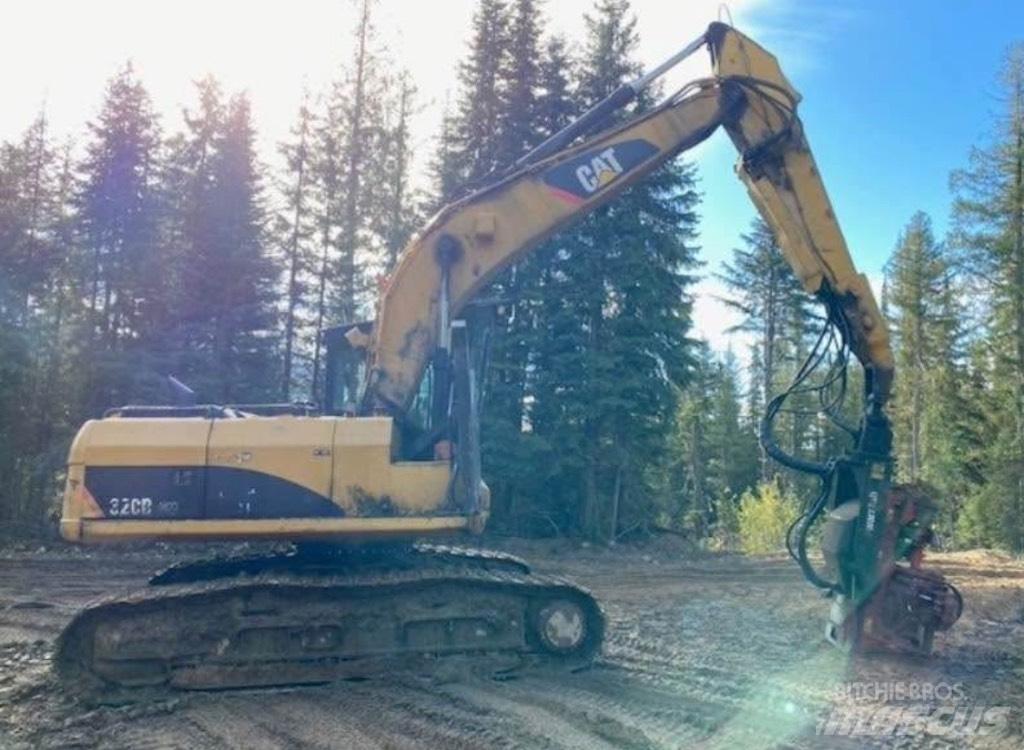 CAT 320 D FM Incarcatoare forestiere