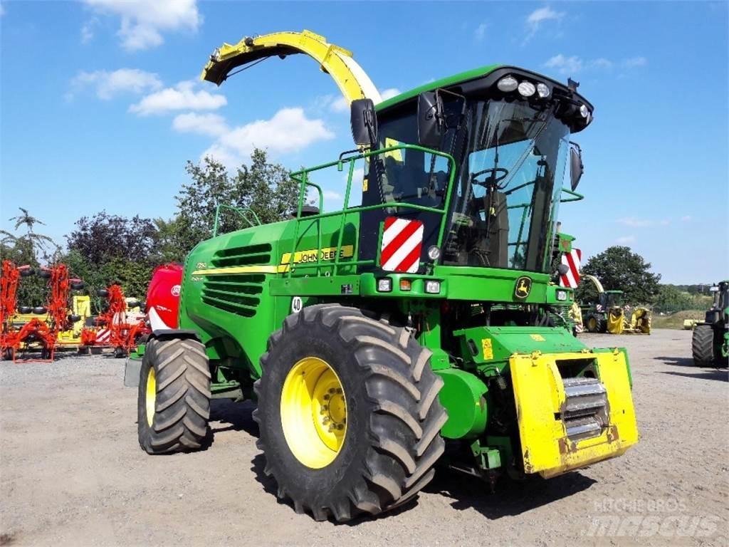 John Deere 7350 Forajere cu autopropulsare