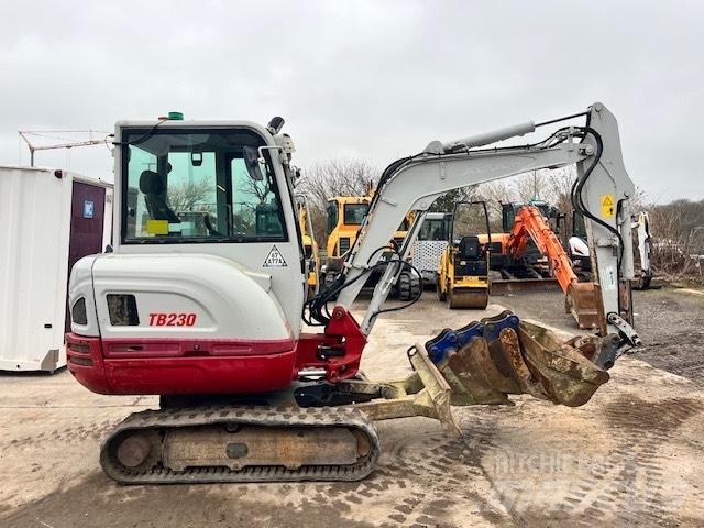 Takeuchi TB 230 Mini excavatoare < 7t