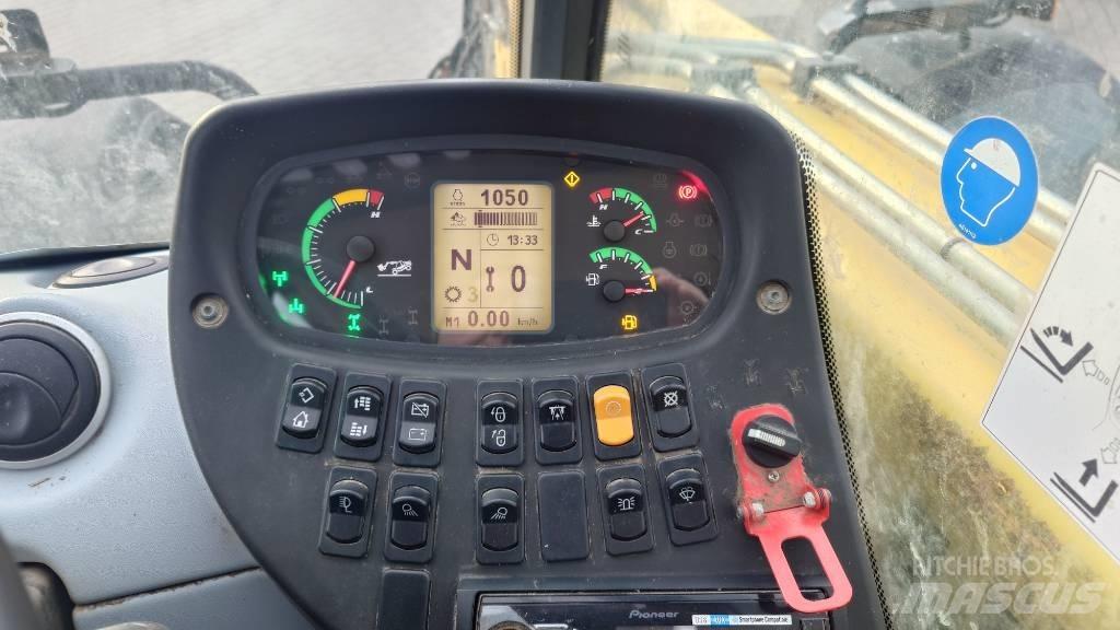 New Holland TH 7.42 Stivuitoare telescopice