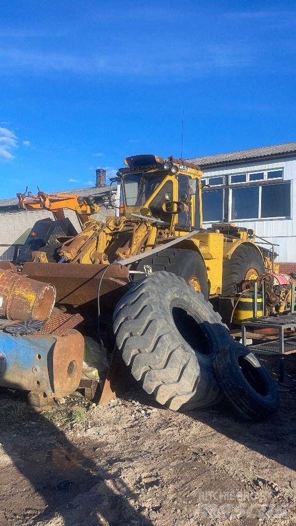 CAT 988 Incarcator pe pneuri