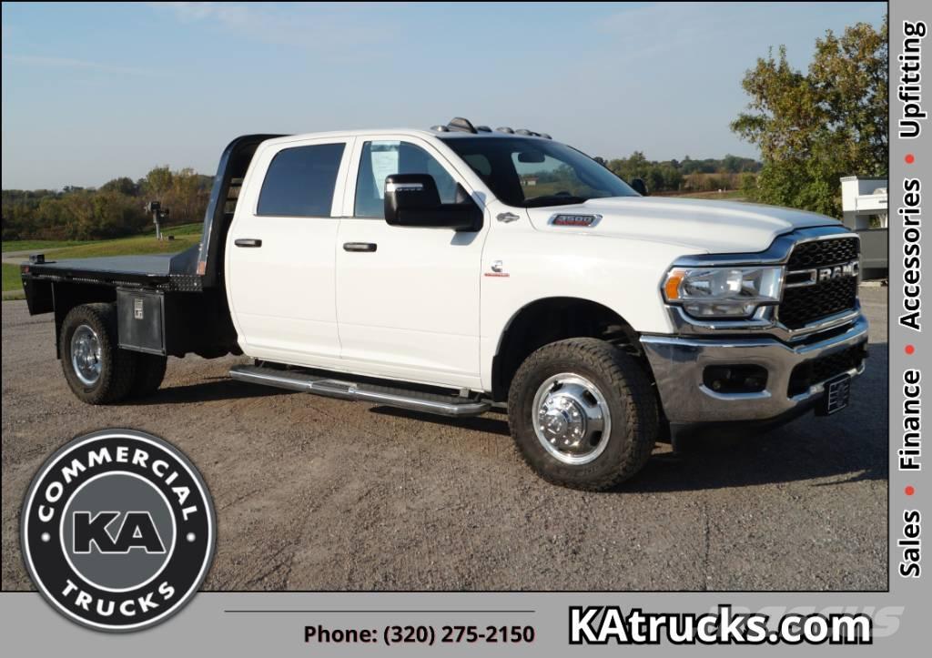 RAM 3500 TRADESMAN Camioane platforma/prelata