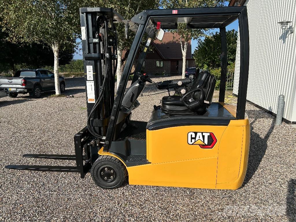 CAT EP 16 CN 2T Stivuitor electric