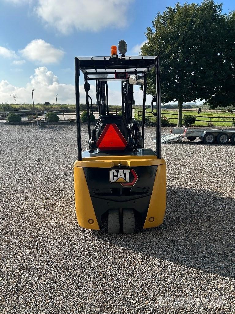CAT EP 16 CN 2T Stivuitor electric