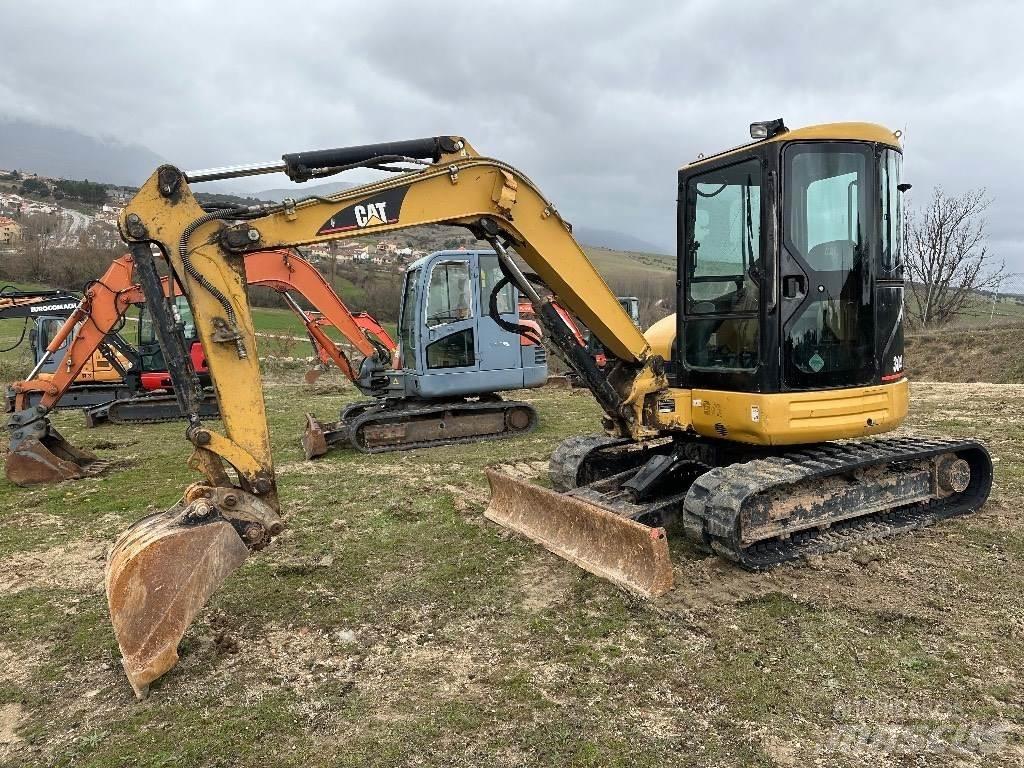 CAT 304 CR Mini excavatoare < 7t