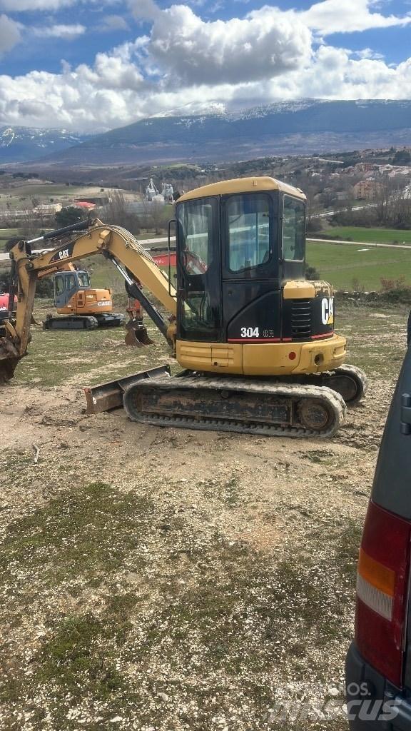 CAT 304 CR Mini excavatoare < 7t
