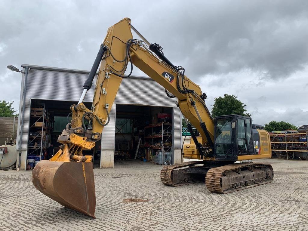 CAT 330FLN VAH Excavatoare pe șenile
