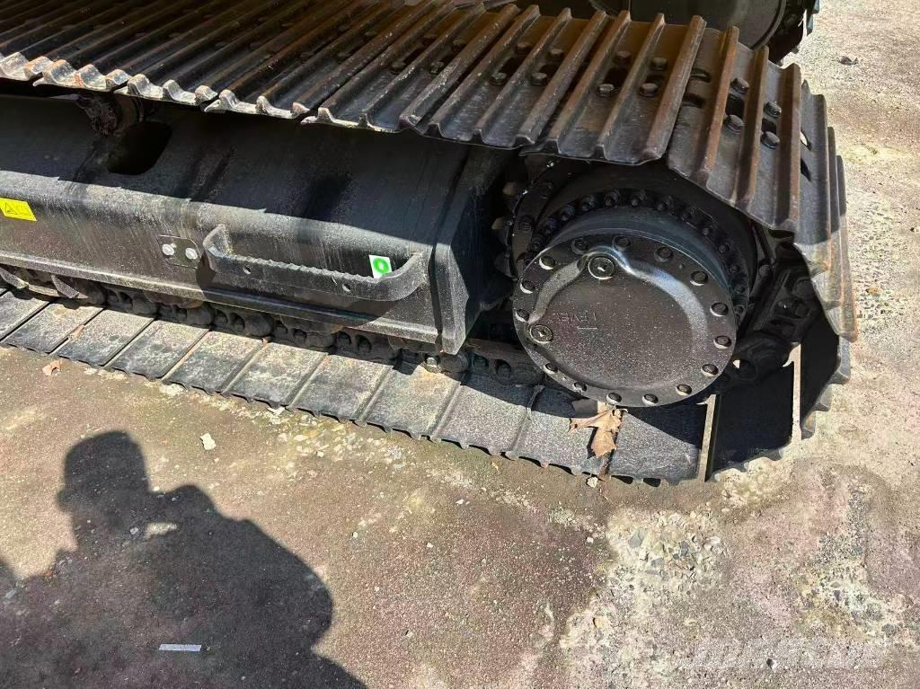 CAT 320 GC Excavatoare pe șenile
