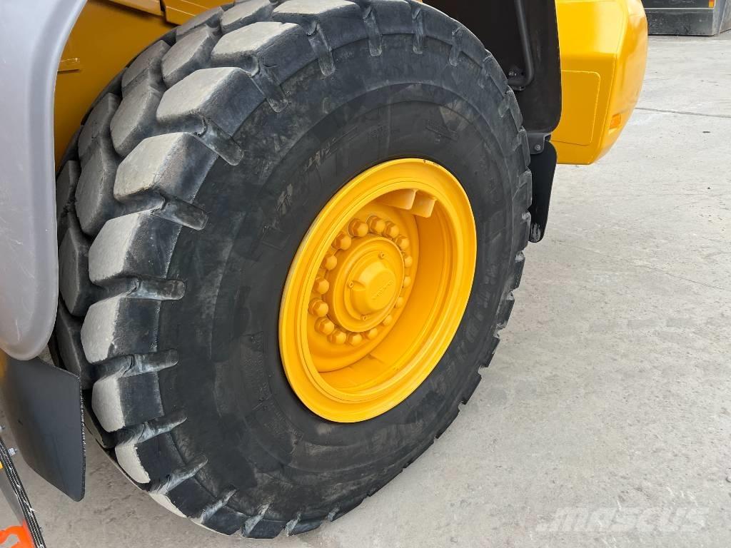 Volvo L70H2 Incarcator pe pneuri