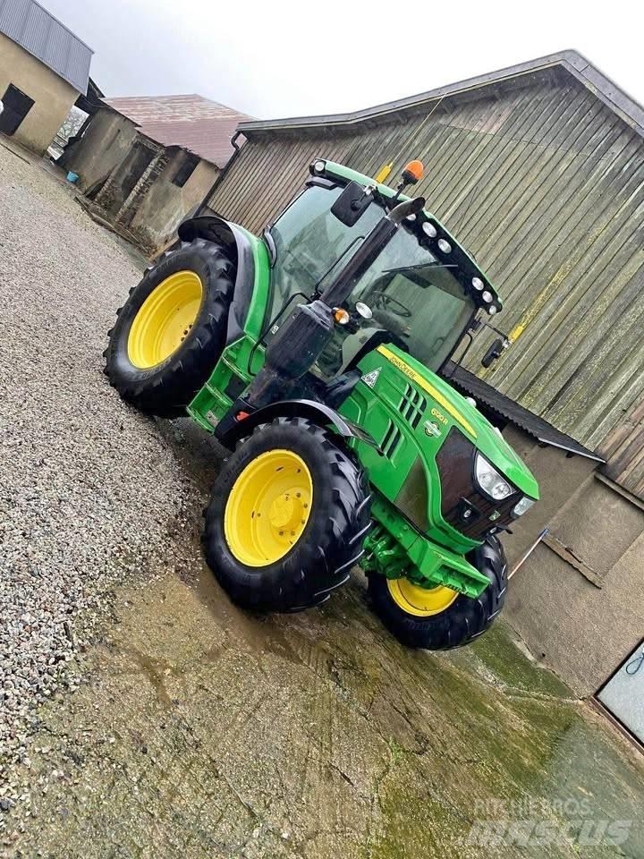 John Deere 6120 R Tractoare
