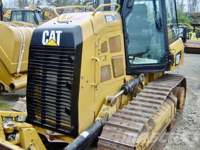 CAT D 3 K 2 XL Buldozere pe senile