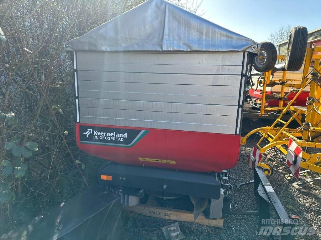 Kverneland CL 1300 Împrastierea mineralelor