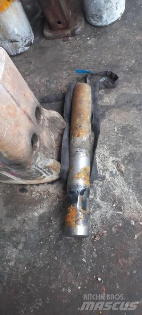 Rammer E 66 City Ciocane / Concasoare