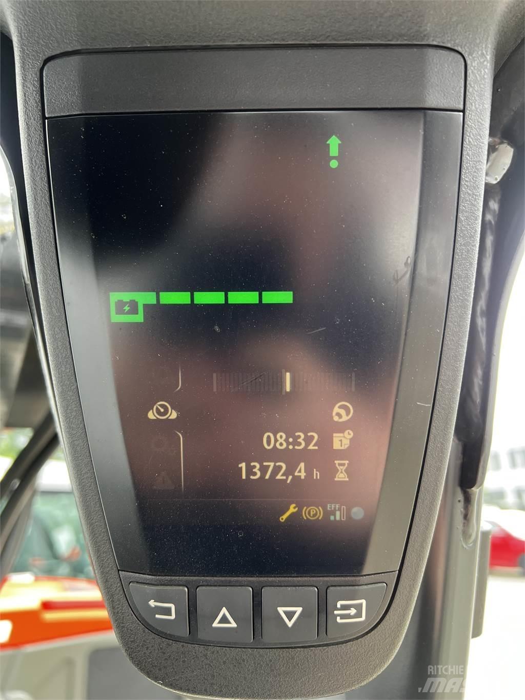 Linde E16C Stivuitor electric
