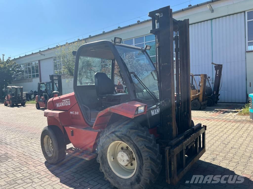 Manitou MC 30 V-4173 Masini de teren dificil