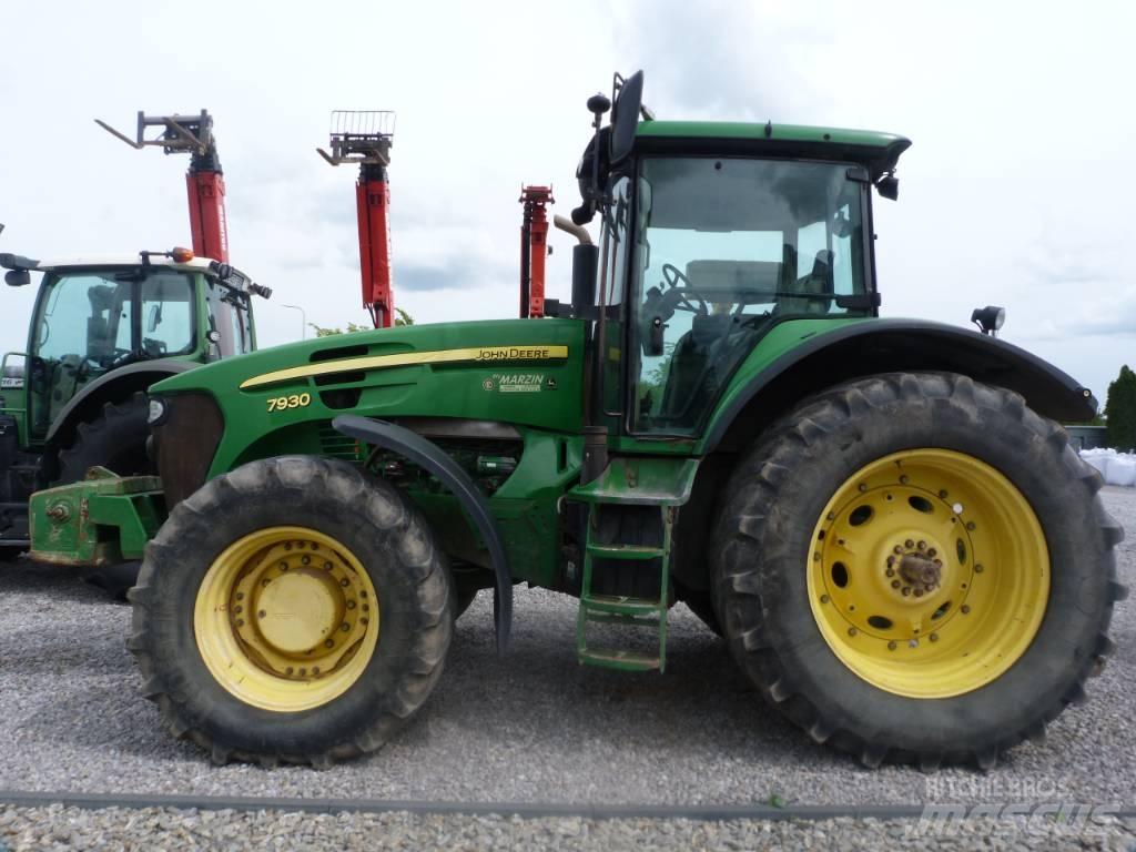 John Deere 7930 Tractoare