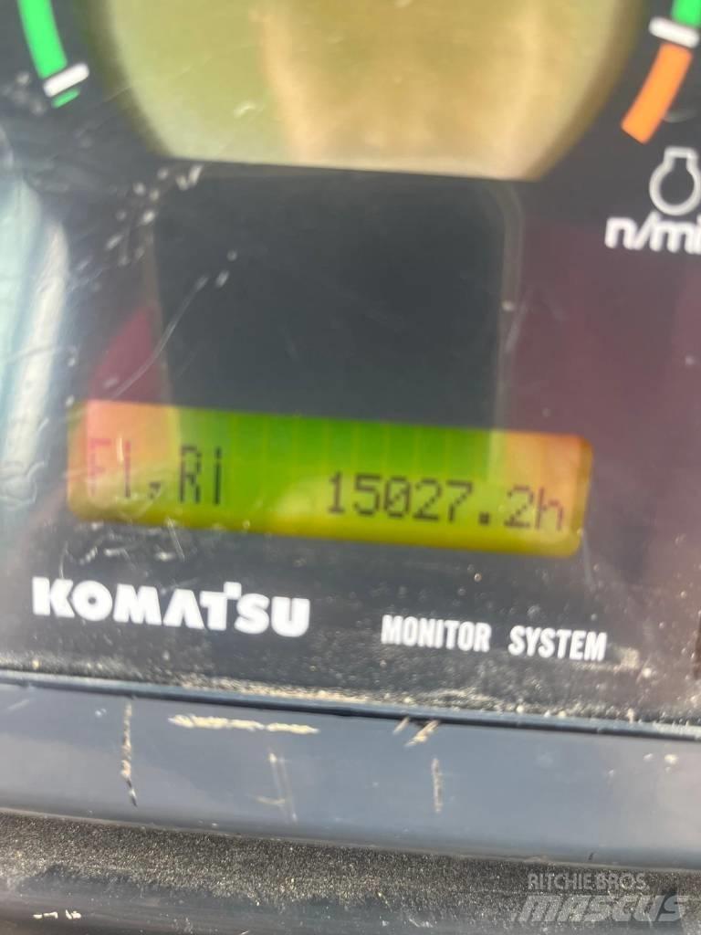 Komatsu D 155 AX-5 Buldozere pe senile