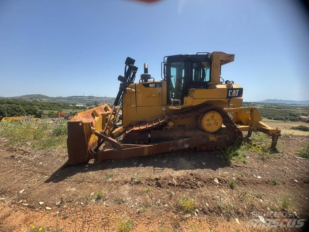 CAT D 6 T XL Buldozere pe senile
