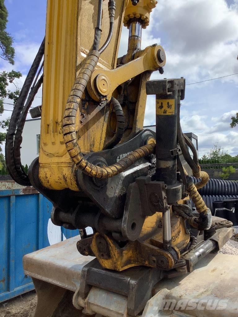 Komatsu PC 240 LC-10 Excavatoare pe șenile
