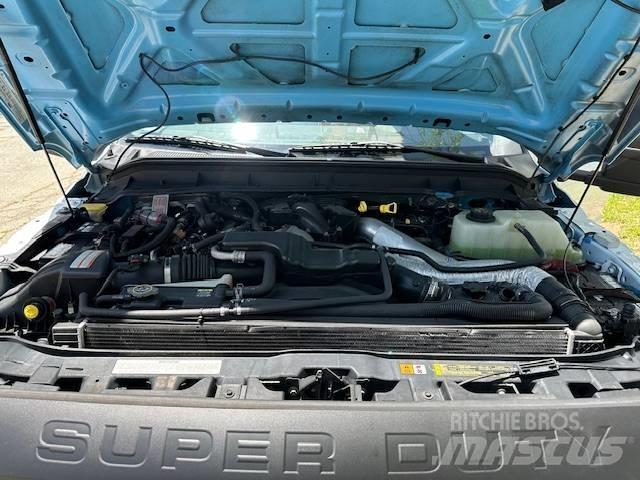 Ford F 550 SD Platforme aeriene montate pe camion