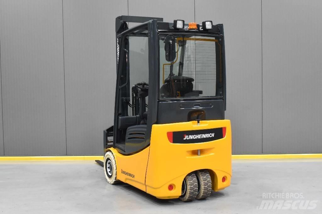 Jungheinrich EFG 215 Stivuitor electric