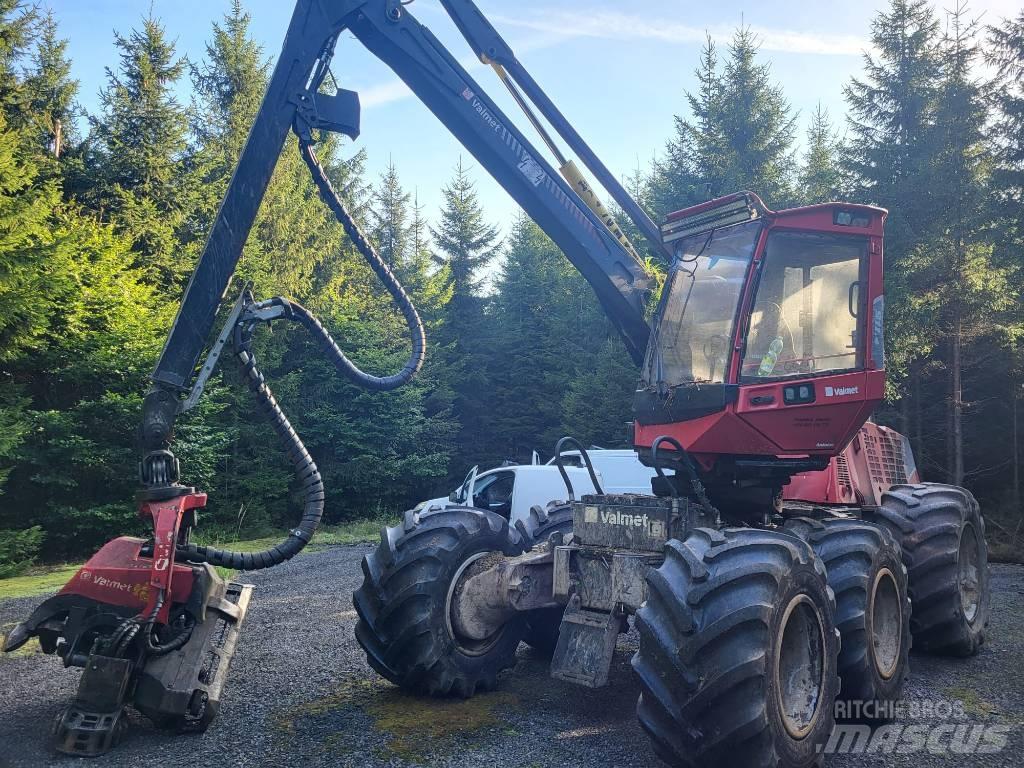 Komatsu 911.4 Combine forestiere