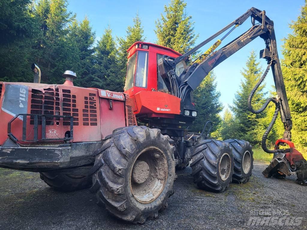 Komatsu 911.4 Combine forestiere